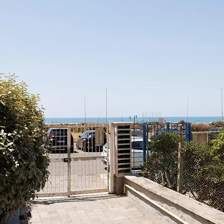 A 124 Passi Dal Mare *